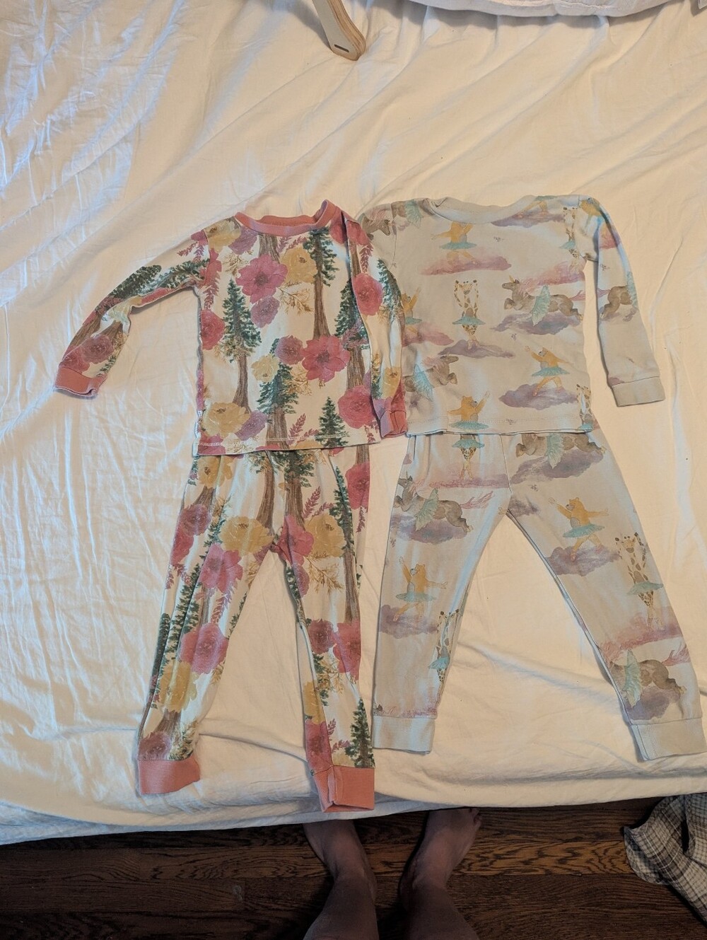 Set Of 2 Burt's Bees Jammies